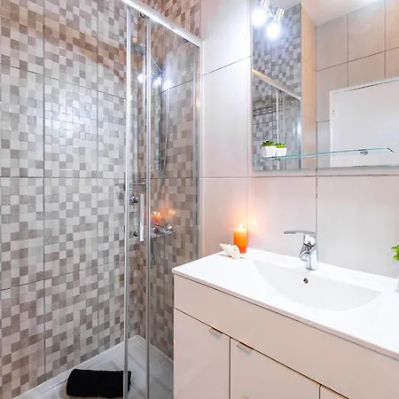 Apartment For 2 People With Shared Pool Albufeira