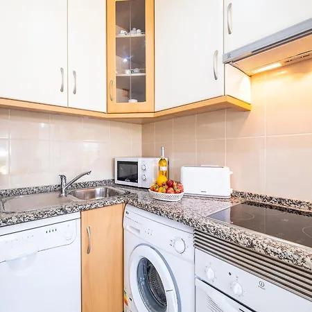 Apartment For 2 People With Shared Pool * Albufeira
