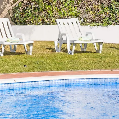 With Communal Pool Апартаменты Албуфейра