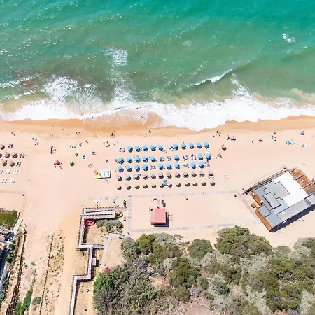 With Communal Pool Apartamento Albufeira